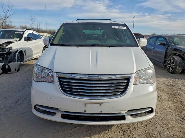 Chrysler Minivan Touring Image 5