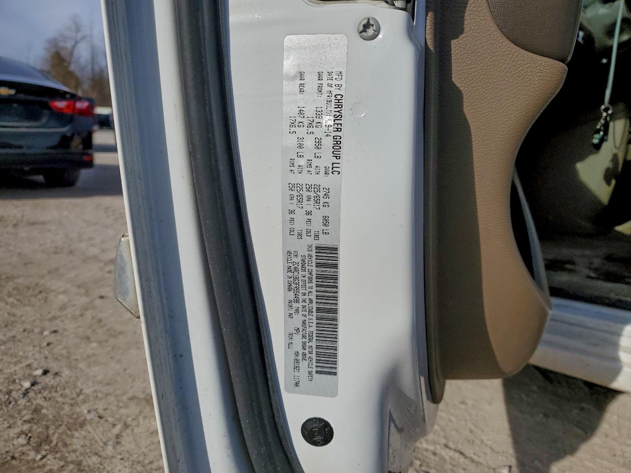 Chrysler Minivan Touring Image 6