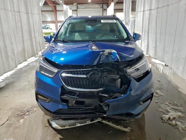 Buick Encore Essence Image 7