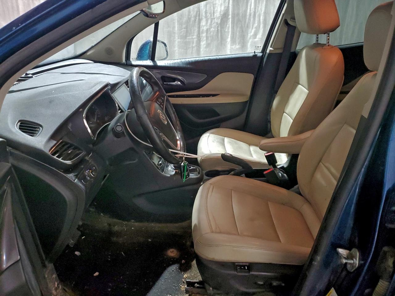 Buick Encore Essence Image 10