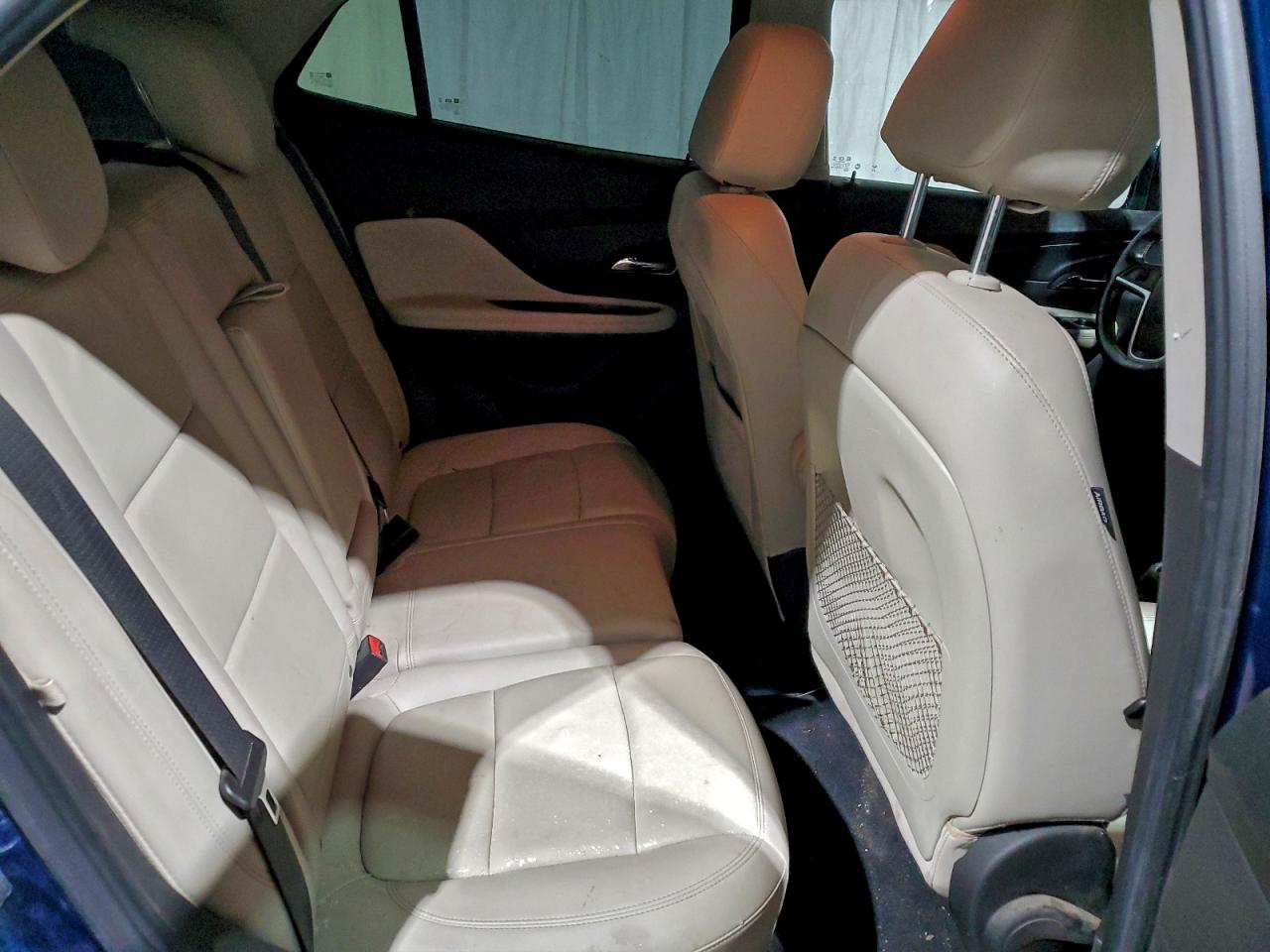 Buick Encore Essence Image 5