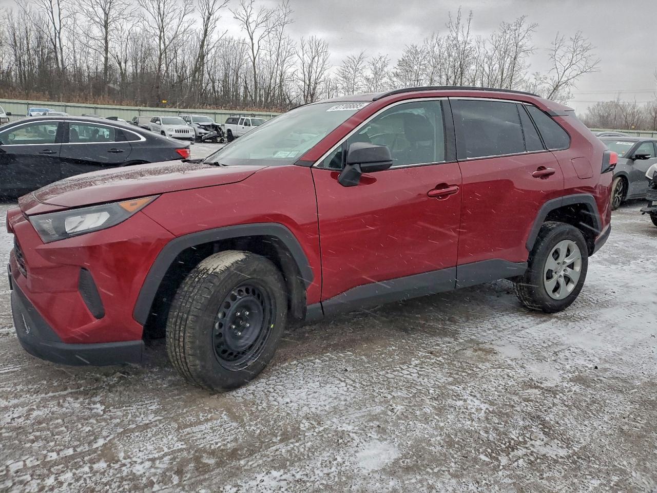 Toyota RAV4 Le Image 1