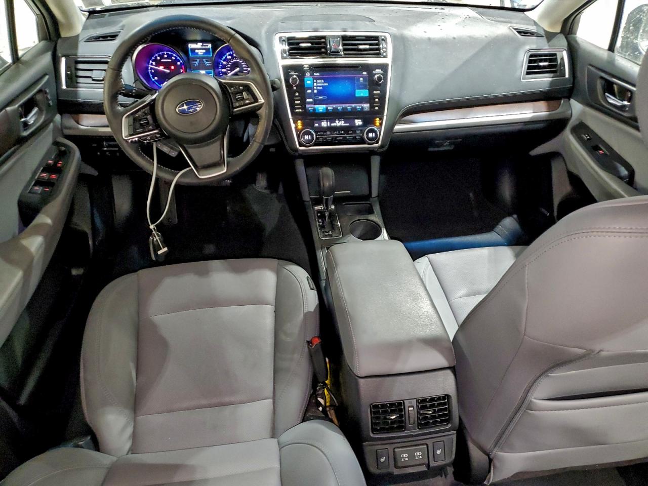 Subaru Outback 3.6r Limited Image 9