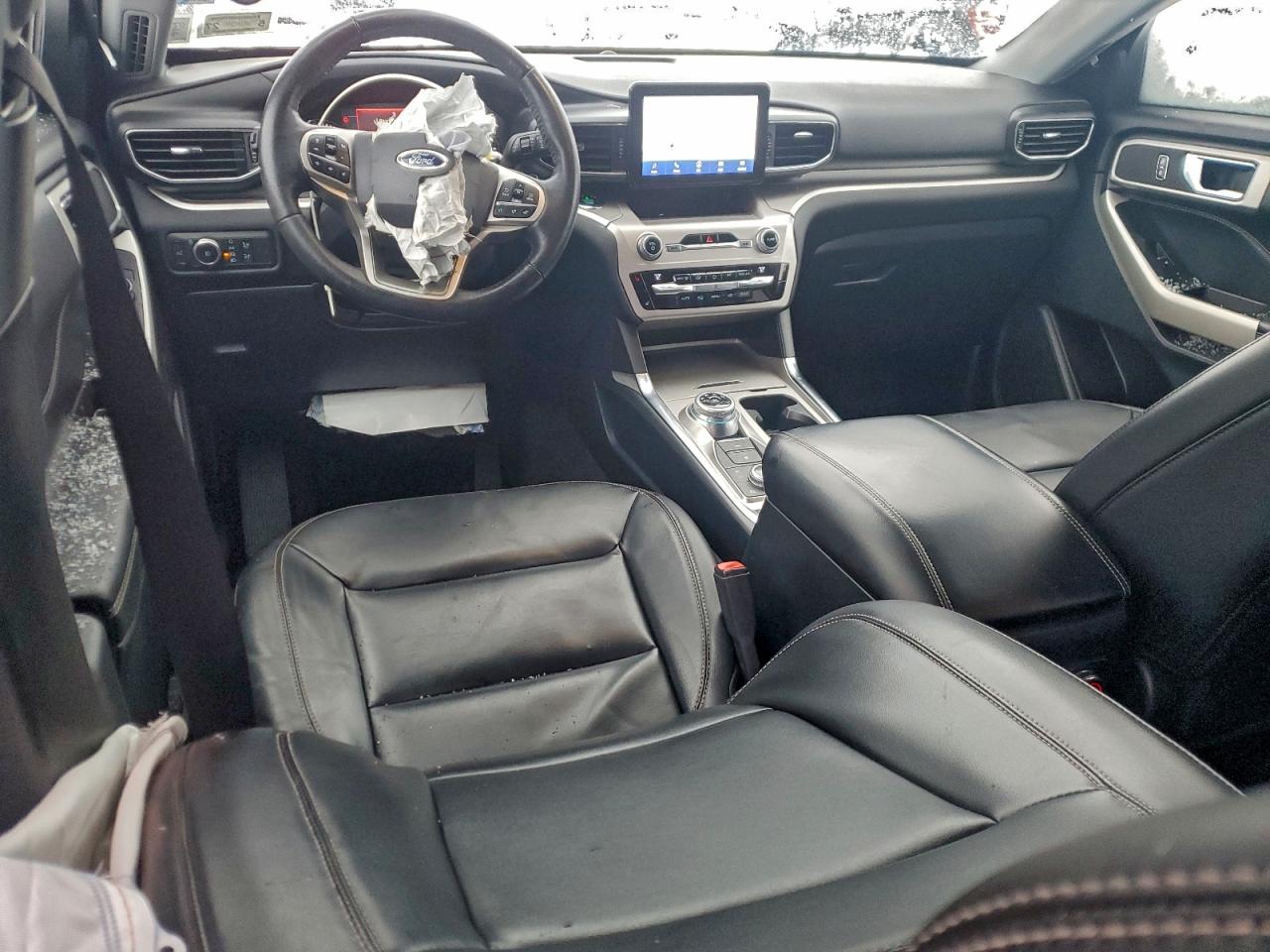 Ford Explorer Xlt Image 6