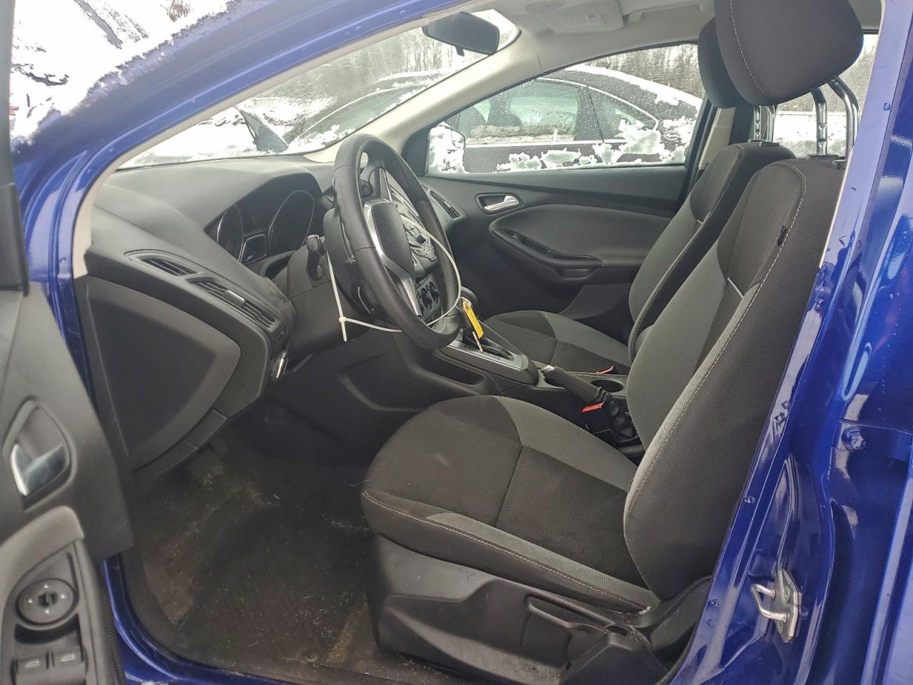 Ford Focus Se Image 9