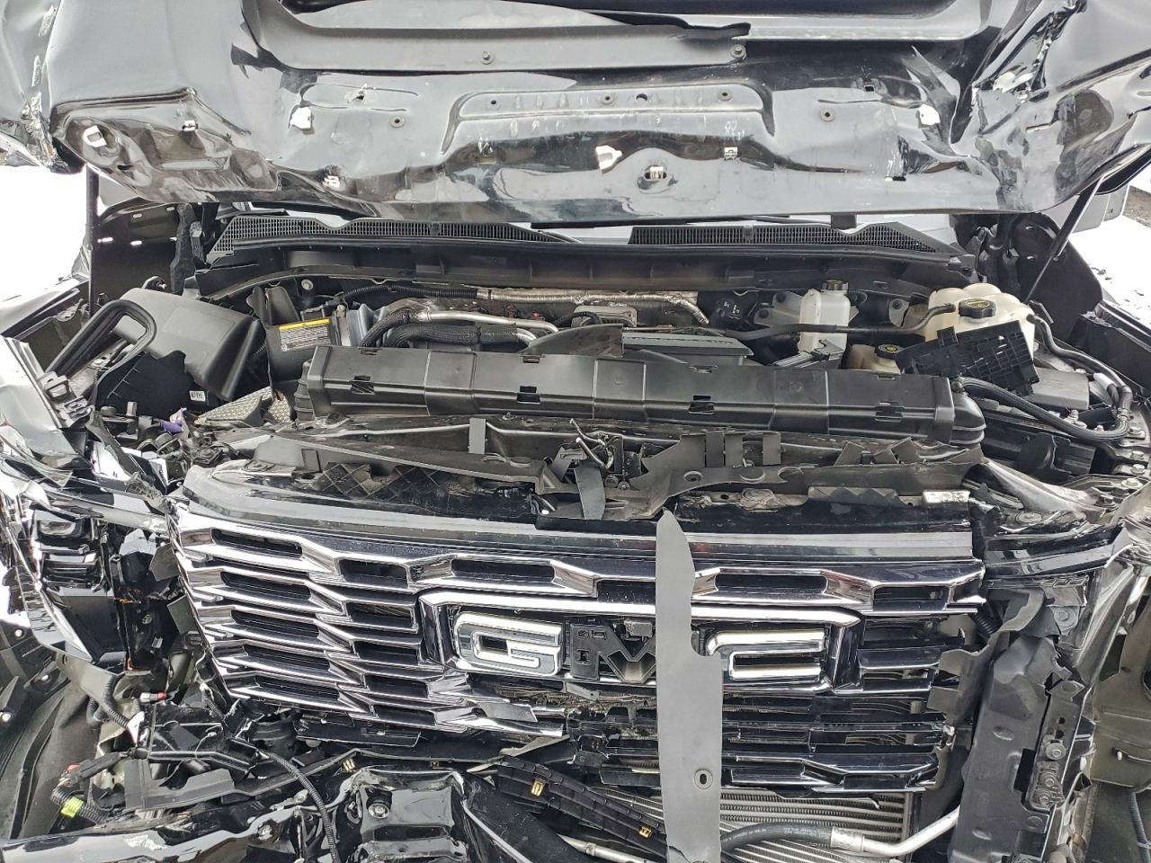 GMC Sierra K3500 Denali Ultimate Image 11