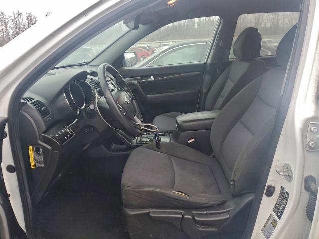 Kia Sorento Base Image 5