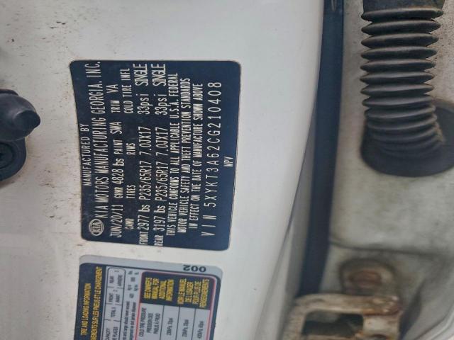 Kia Sorento Base Image 10