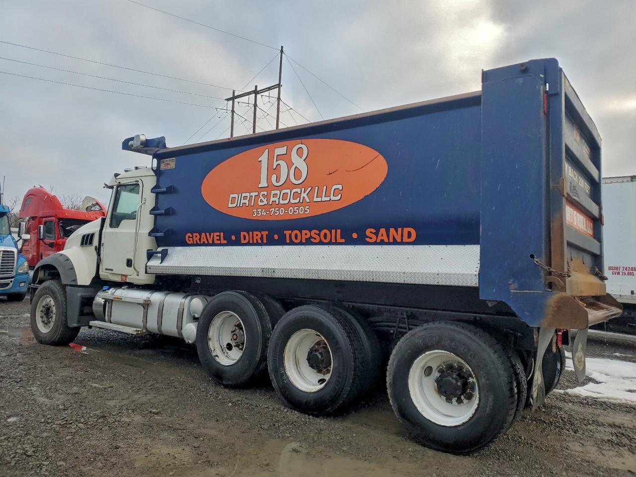 Mack Granite Image 5