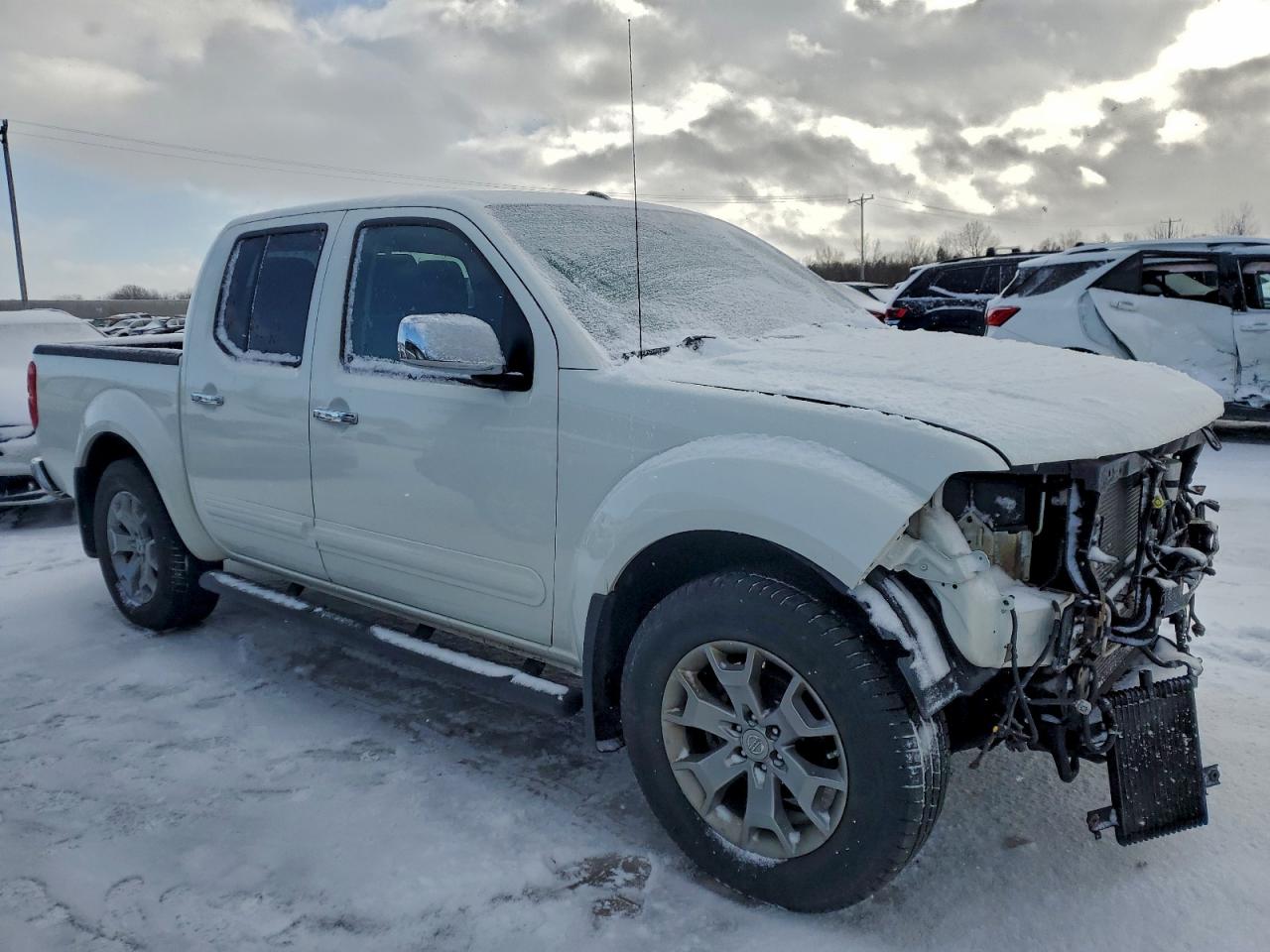 Nissan Frontier S Image 8