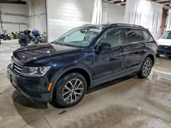  Salvage Volkswagen Tiguan