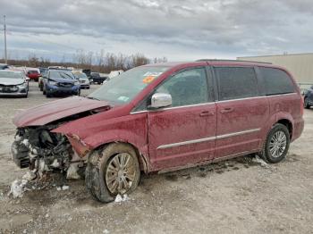  Salvage Chrysler Minivan