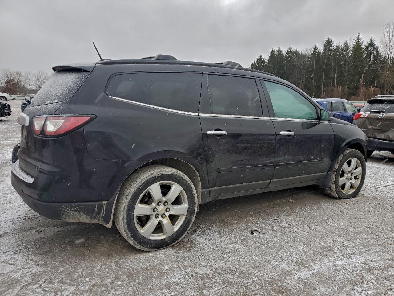 Chevrolet Traverse Lt Image 3