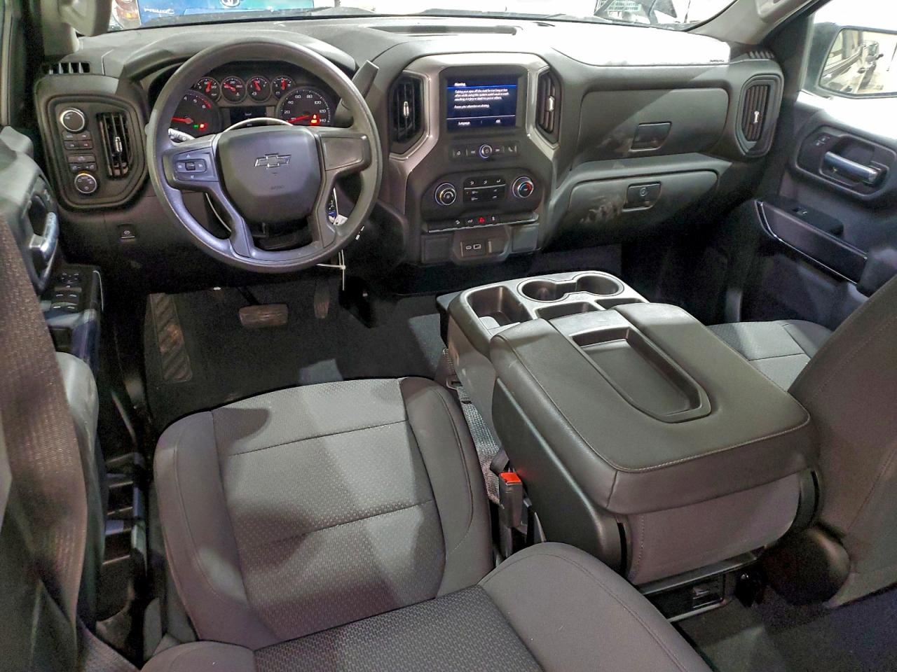 Chevrolet Silverado K1500 Trail Boss Custom Image 3