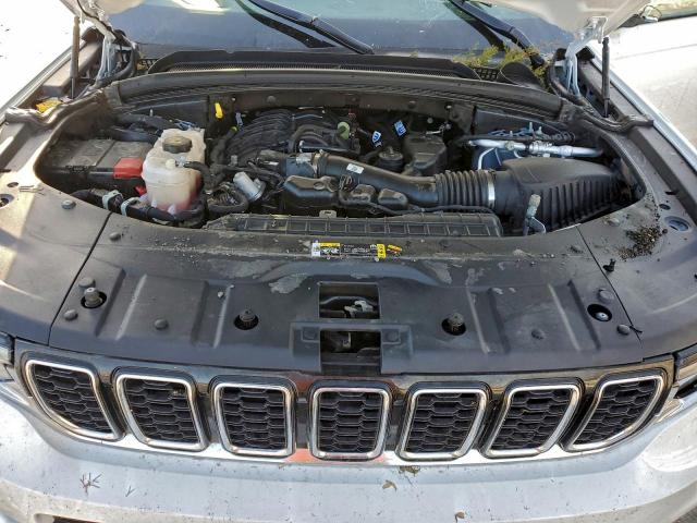 Jeep Grand Cherokee L Limited Image 9