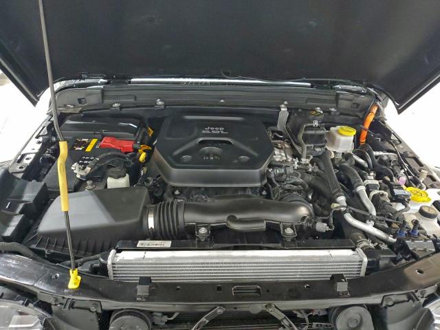 Jeep Wrangler Sahara 4xe Image 7