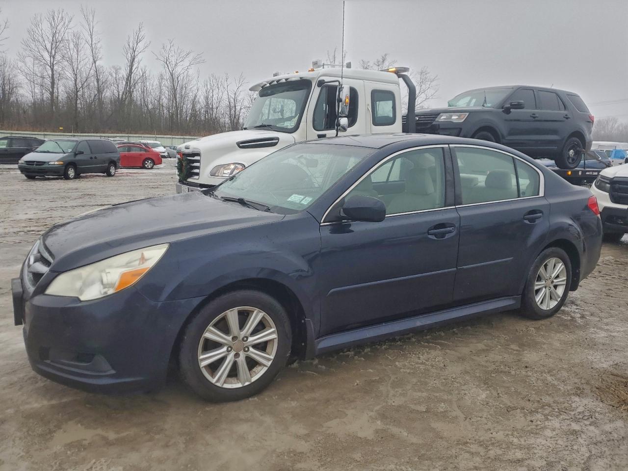 Subaru Legacy 2.5i Premium Image 1