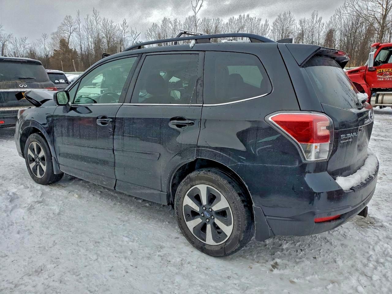 Subaru Forester 2.5i Limited Image 2