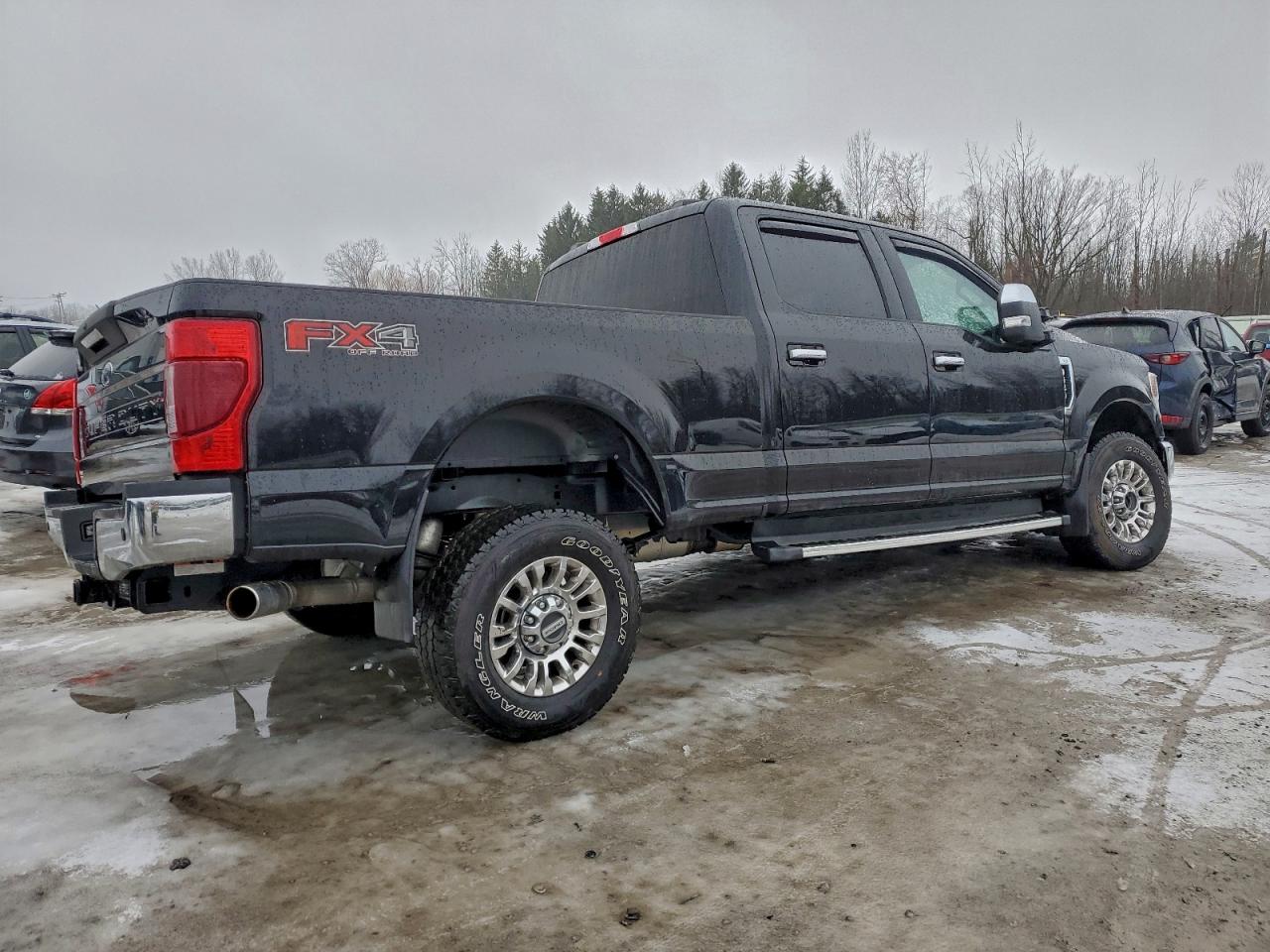 Ford F-250 Super Duty Image 3