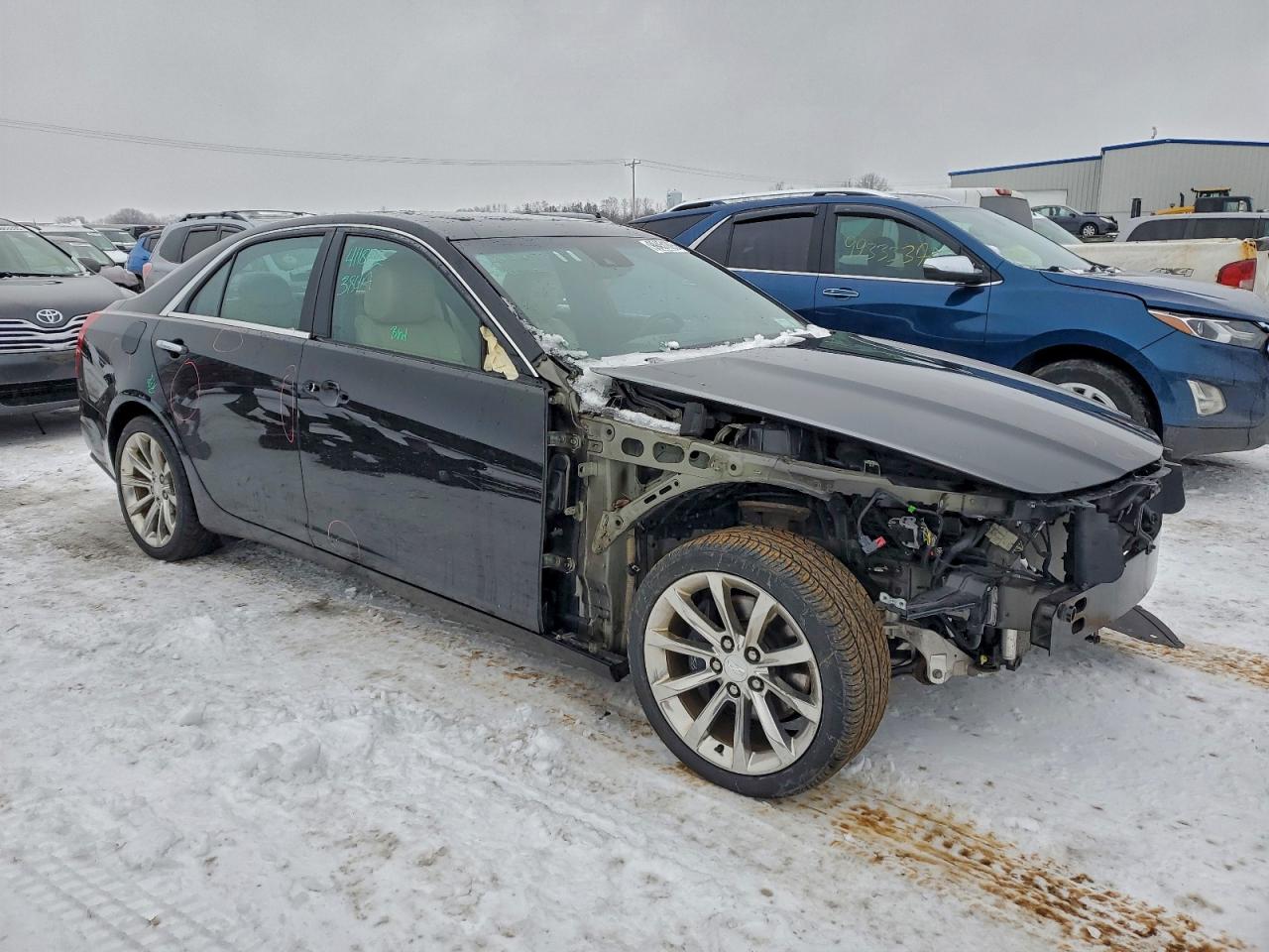 Cadillac CTS Luxury Image 2