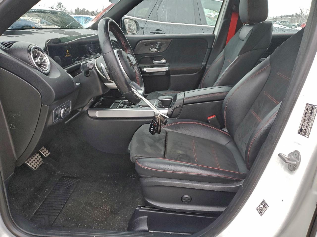 Mercedes-Benz GLB Amg 35 4matic Image 7