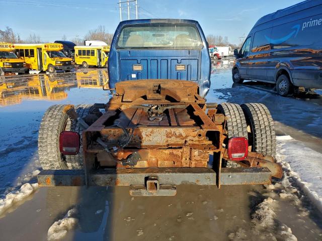 Ford F-550 Super Duty Image 12