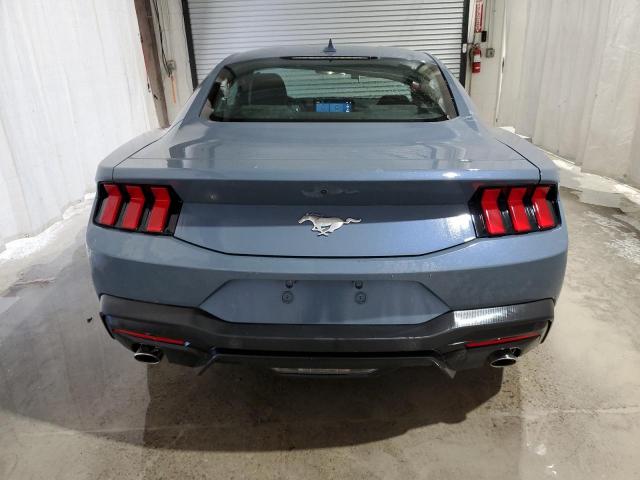 Ford Mustang Image 3