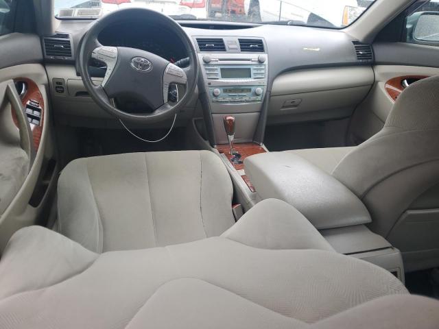 Toyota Camry Base Image 3