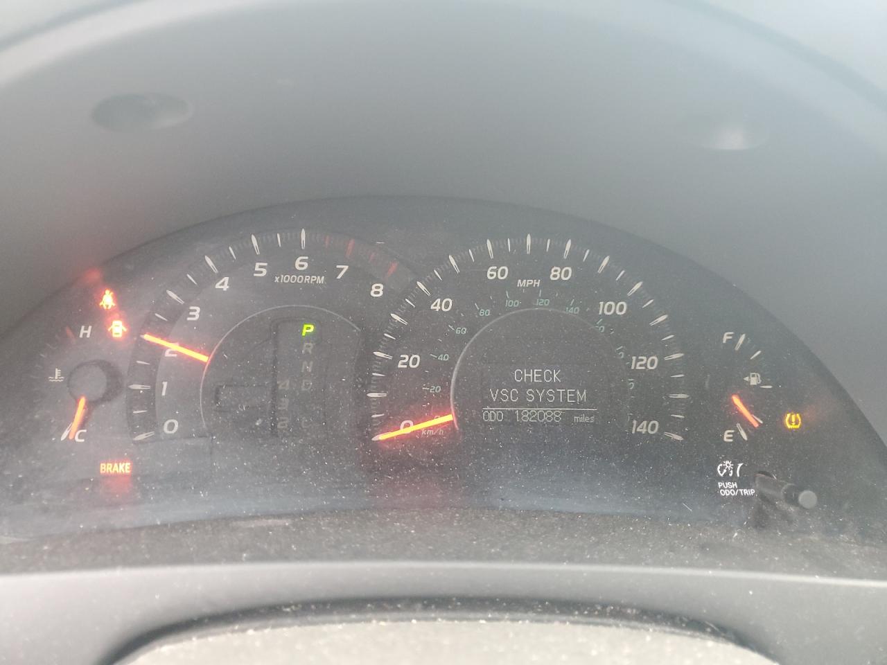 Toyota Camry Base Image 8