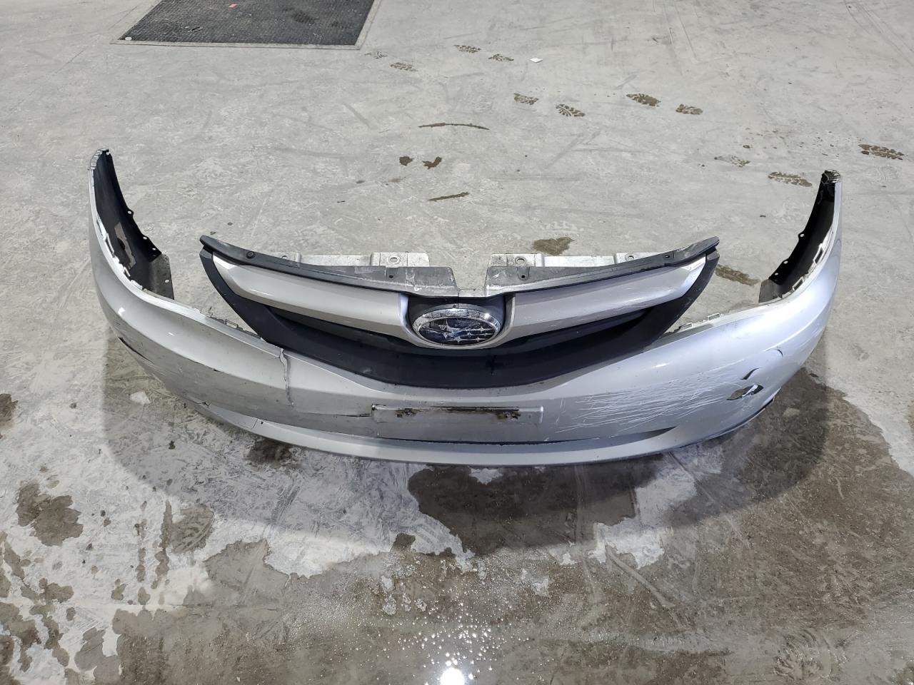 Subaru Impreza 2.5i Image 8