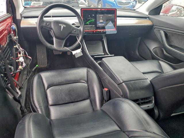 Tesla Model 3 Image 10