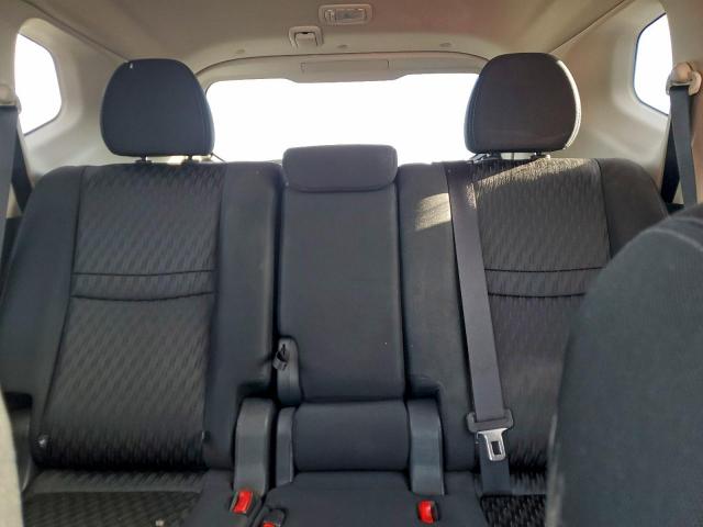 Nissan Rogue S Image 5