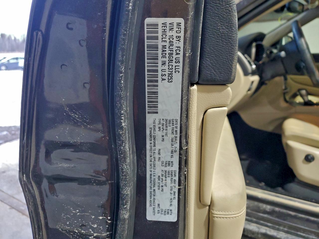 Jeep Grand Cherokee Limited Image 13