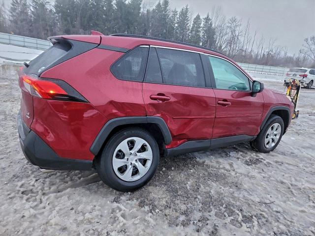 Toyota RAV4 Le Image 8