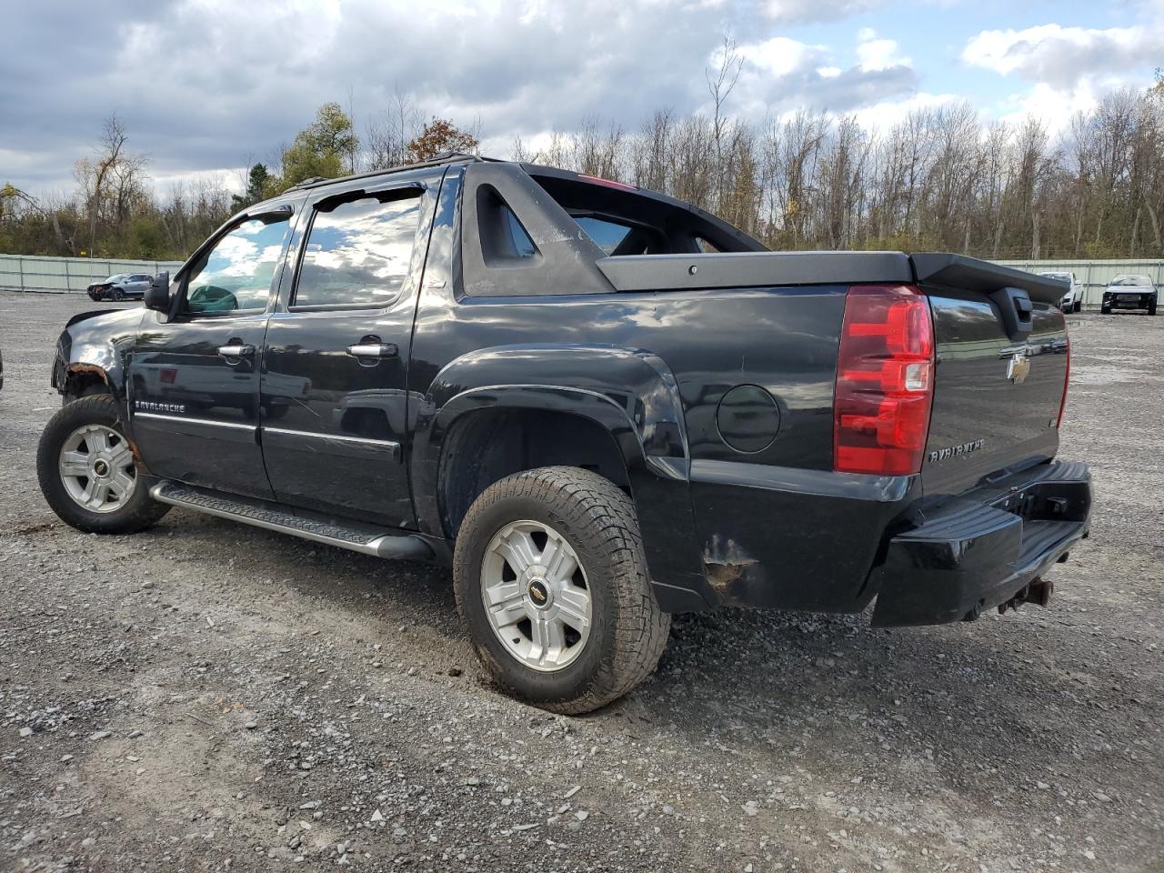 Chevrolet Avalanche K1500 Image 5