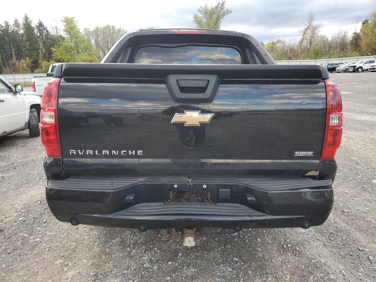 Chevrolet Avalanche K1500 Image 6