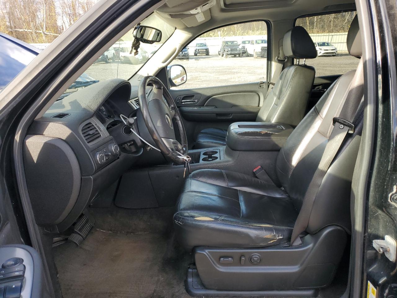 Chevrolet Avalanche K1500 Image 9