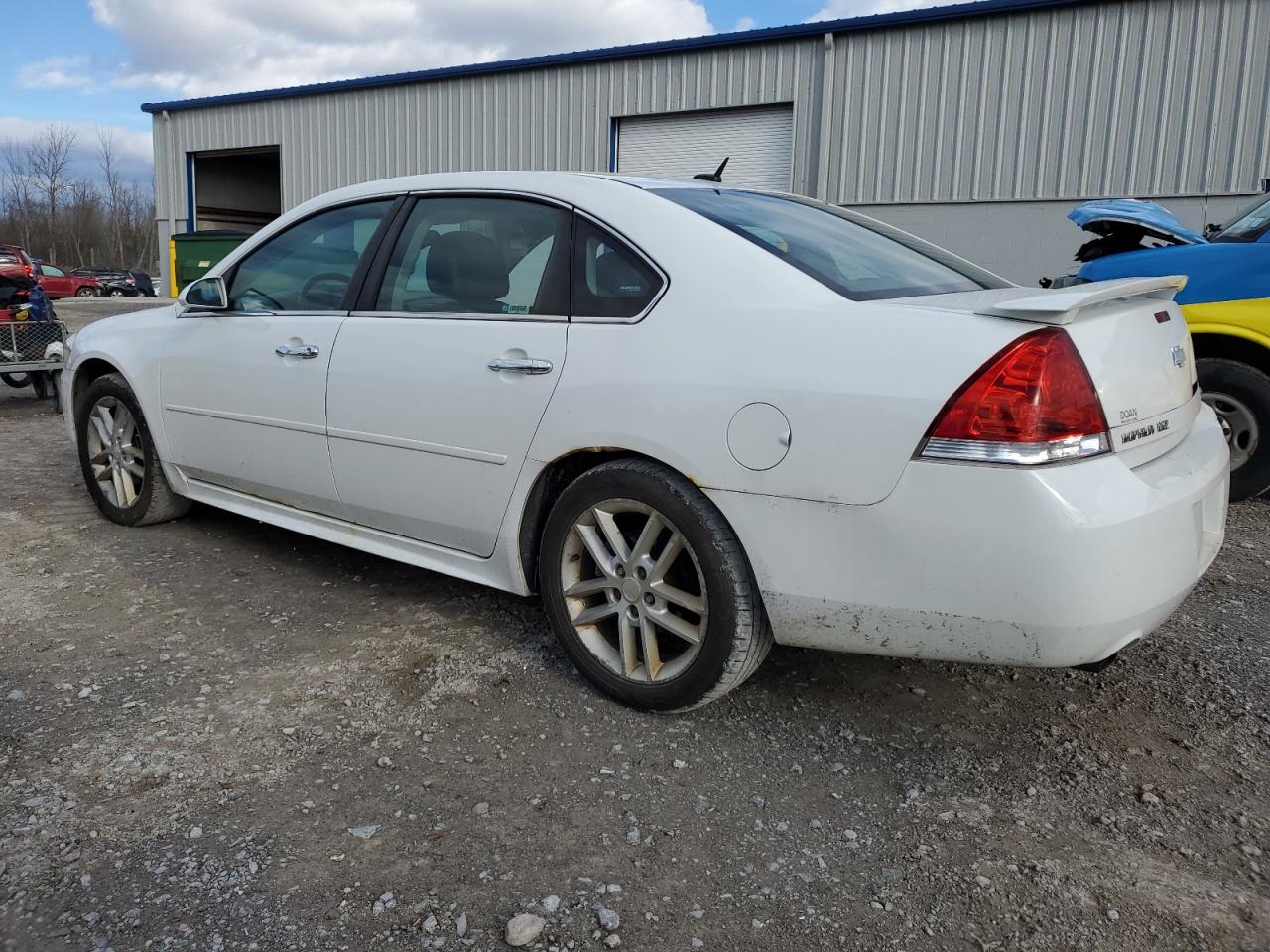 Chevrolet Impala Ltz Image 12