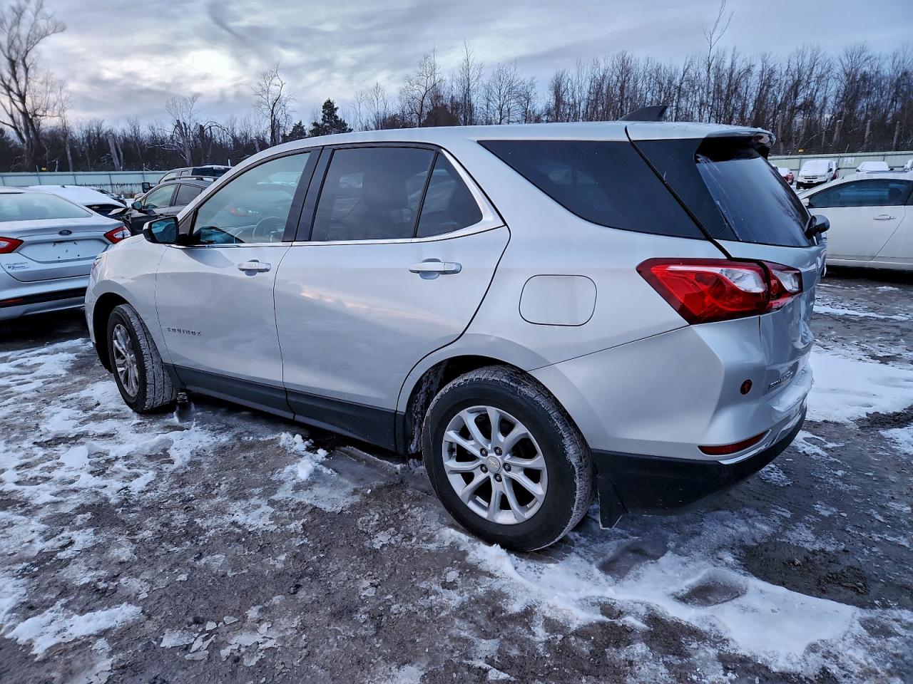 Chevrolet Equinox Lt Image 2